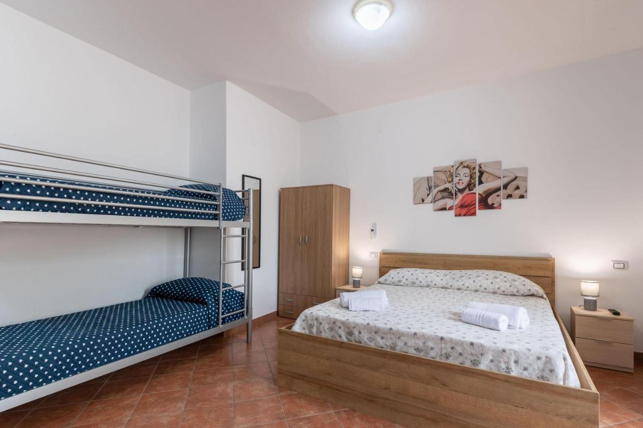 Alelida Villa Con Piscina Чинизи Экстерьер фото
