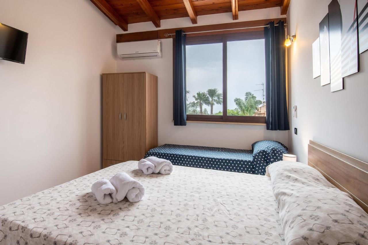 Alelida Villa Con Piscina Чинизи Экстерьер фото