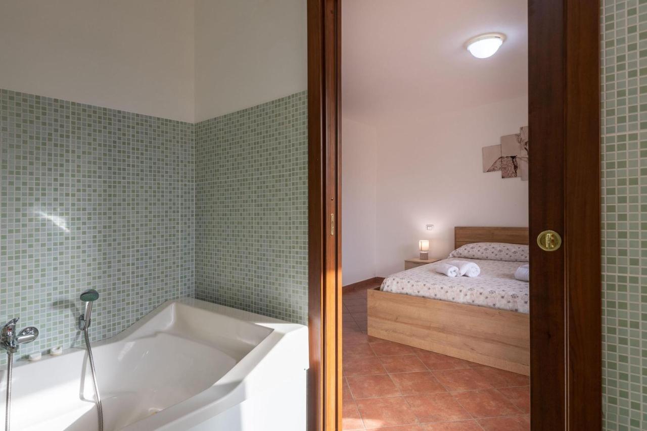 Alelida Villa Con Piscina Чинизи Экстерьер фото