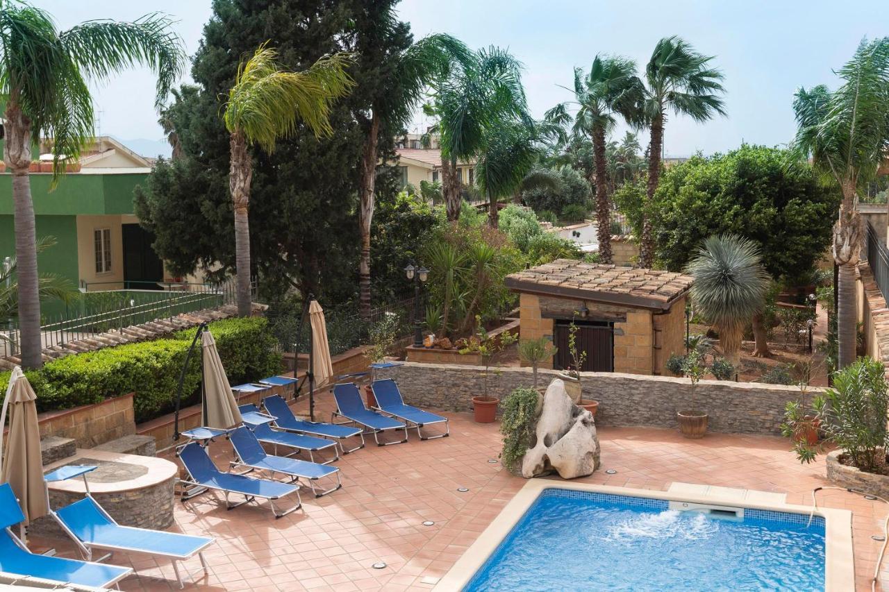 Alelida Villa Con Piscina Чинизи Экстерьер фото
